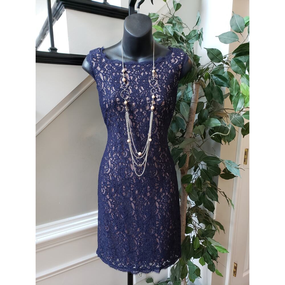 Adrianna Papell Fit & Flare Dress Women's 6 Blue Round Neck Sleeveless Back Zip